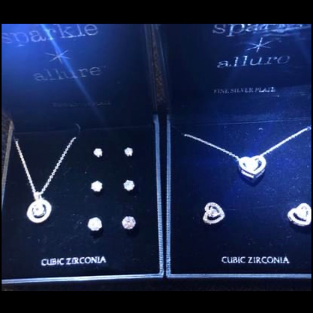 Silver Cubic zirconia Jewelry set with light ✨
